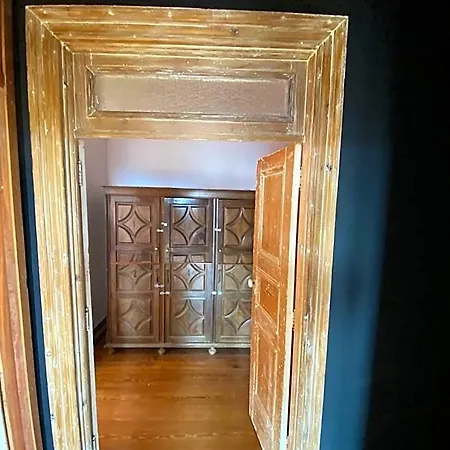Отель The Pink House Санта-Круш-даш-Флориш